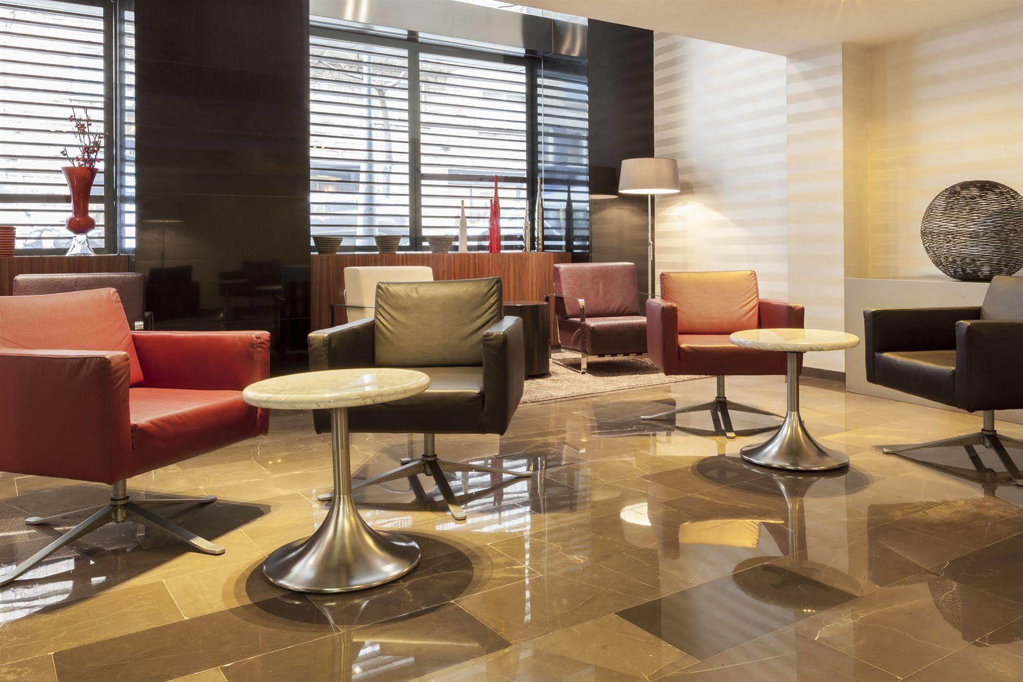 Ac Irla Hotel 3*