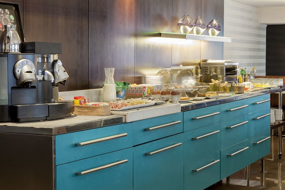 Ac Irla Hotel 3*